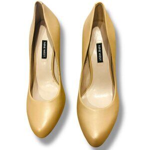 Nine West Beige Nude Leather Pumps Heels Size 10M – Excellent Condition Classic
